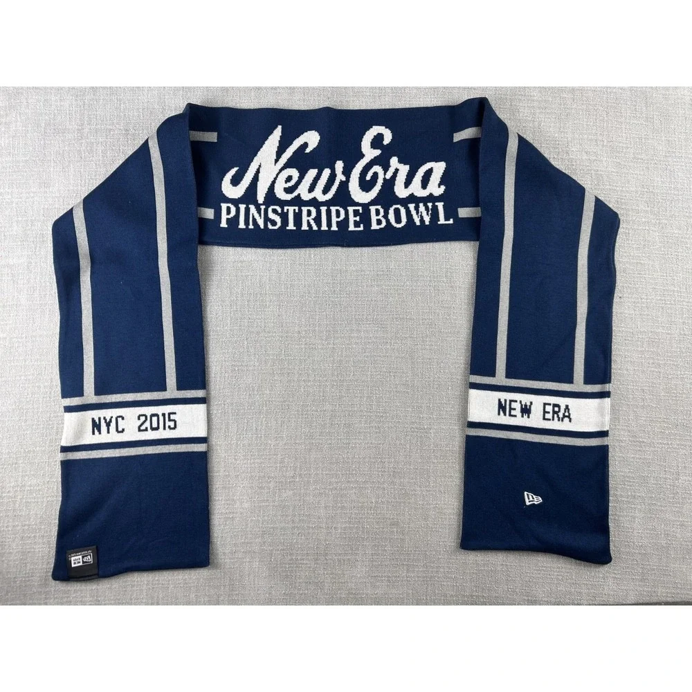 New Era 2015 Pinstripe Bowl Scarf New York NYC Navy Blue White Gray Scarf Yankee